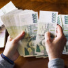 58142-01-seriozni-nabidka-pujcky-istockphoto-1068764038-612x612.jpg