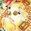 58555-01-rychla-prilezitost-pro-kazdeho-kdo-potrebuje-nouzovou-38781714-money-and-coins-stock-photo.jpg